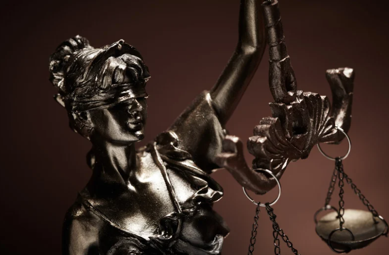 Restrukturisasi & Legalitas Korporasi Bisnis Regional